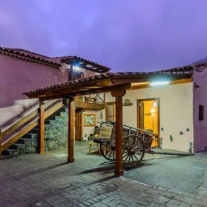 https://hotel-emblemtico-casa-doa-justa.adeje-hotels.com